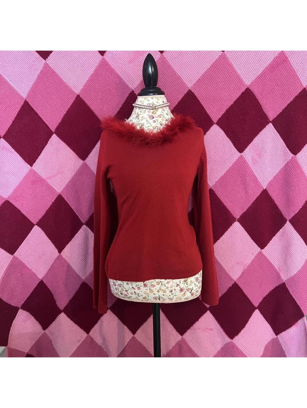 90s red long sleeve top with feather fur collar